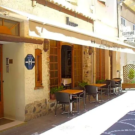 Modern 2* Antibes